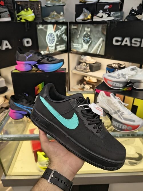 Nike Tiffini Black