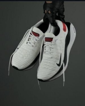 nikee react x infinity run white light crimson
