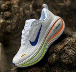 Nik e Zoom X Vomero Plus Running Shoes