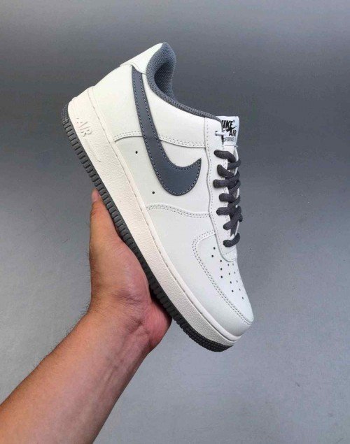 Nik e Airforce 1 Low Dark Grey (1122