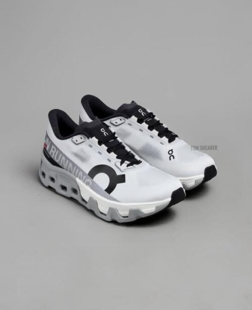 On Cloudmonster Hyper Ivory white Black