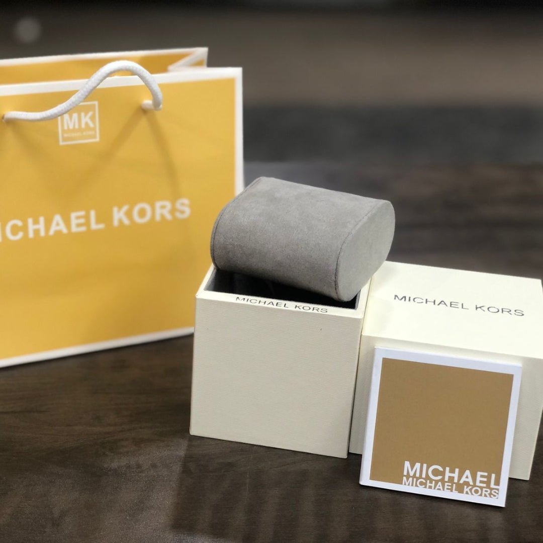 MICHEAL KORS PARKER FOR LADIES - Image 3