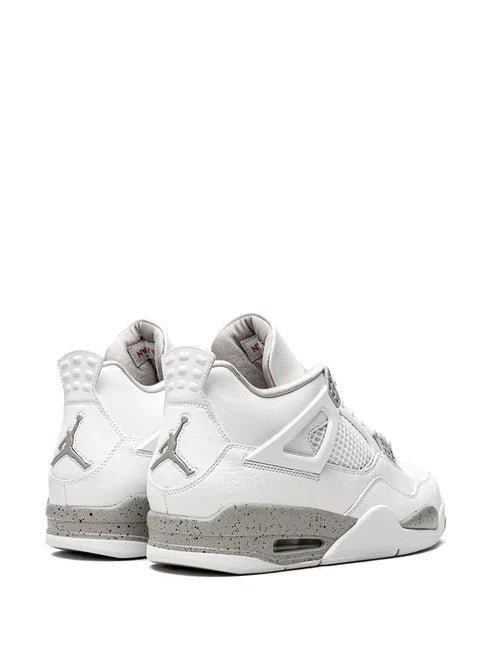 Air Jordan Retro 4 Oreo Women - Image 3