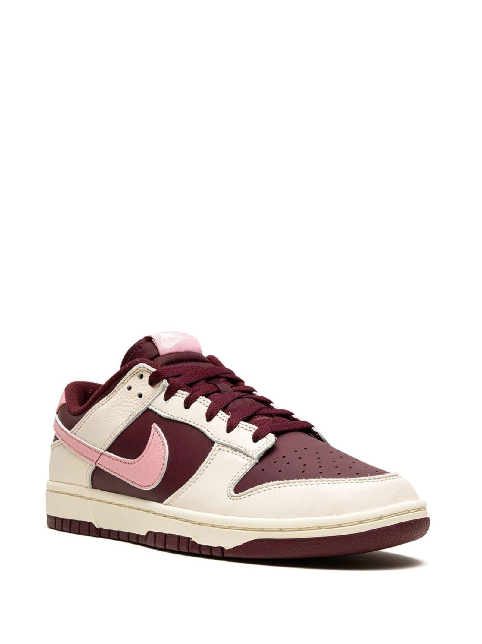 Dunk Low Retro Prm "Valentine'S Day 2023" sneakers - Image 2