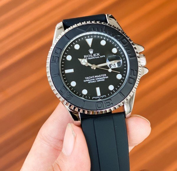ROLEX OYSTER PERPETUAL YACH MASTER (SILVER/BLACK) WATCH - Image 2