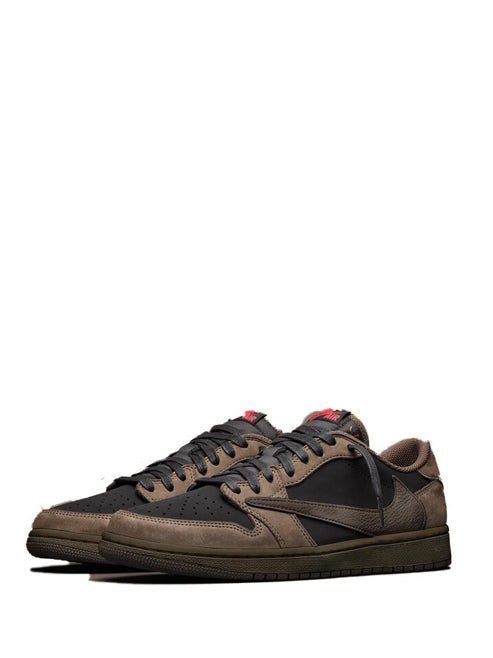 NIKE AIR JORDAN 1 X TRAVIS SCOTT VELVET BROWN - Image 4