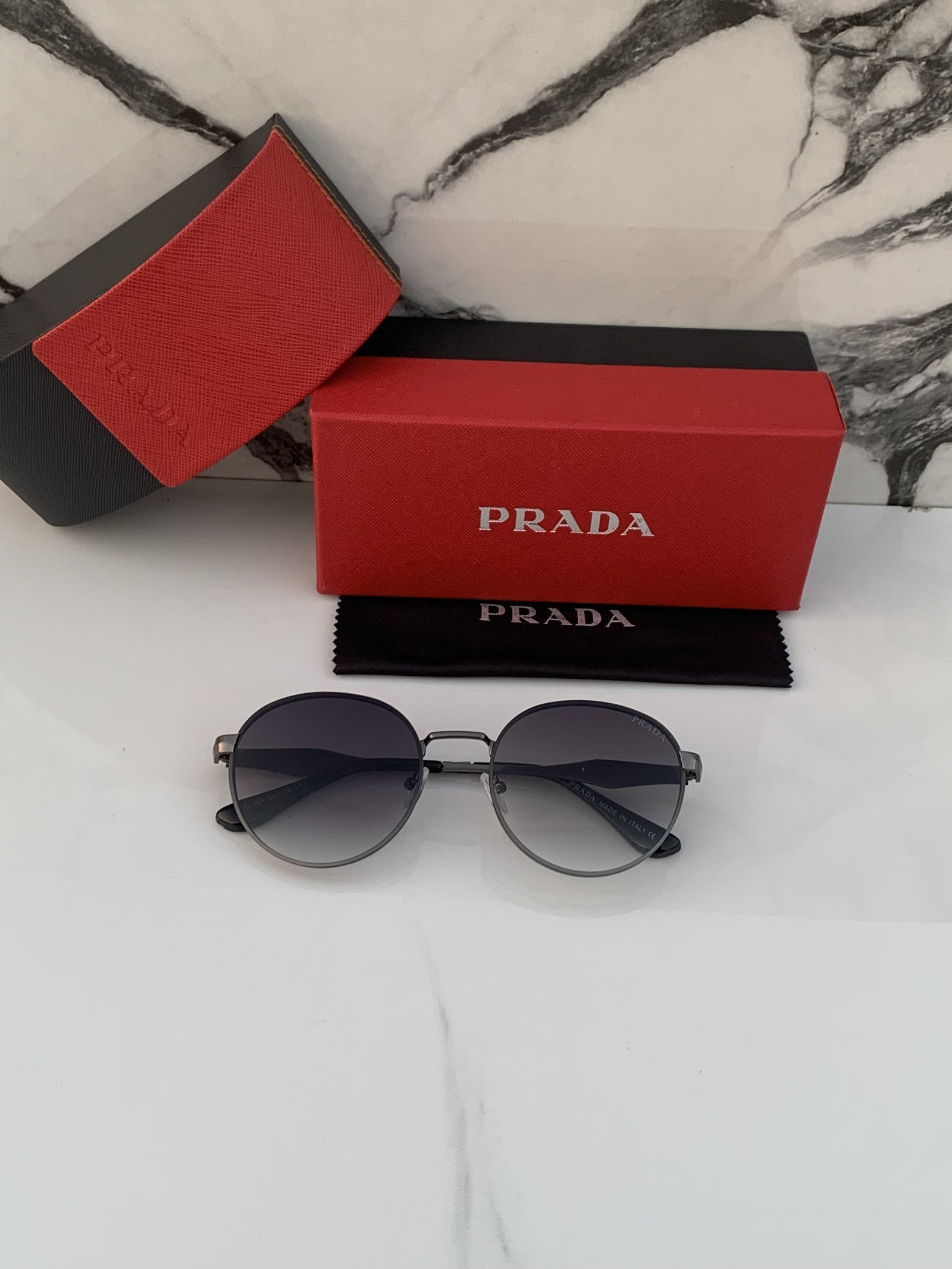 Branded PDA Sunglasses 364_black_shaded (With Original Kit) - Image 4