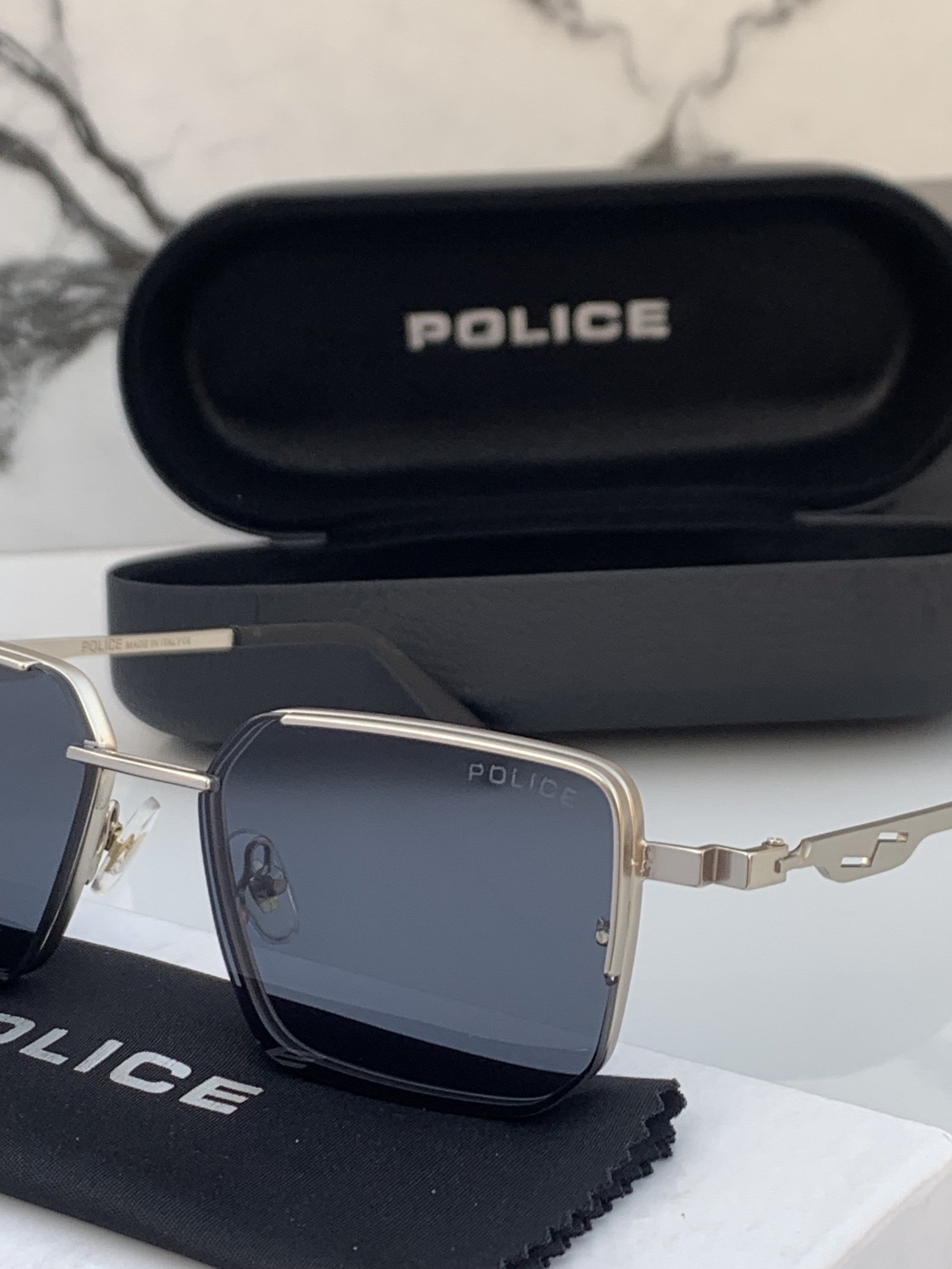 Branded Sunglasses PLICE small_silver_black(With Original Kit) - Image 3