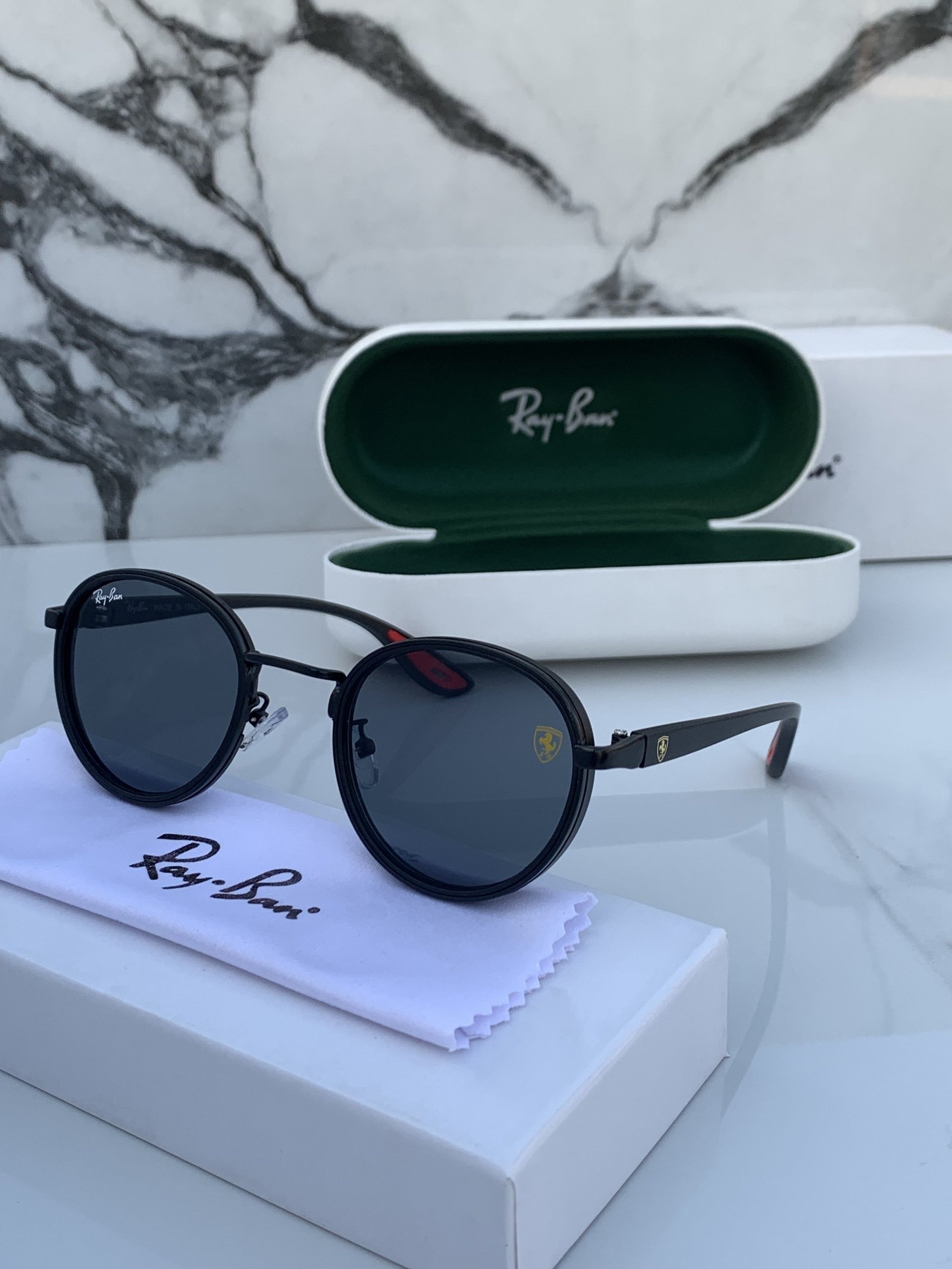 Branded Rb Full Black Sunglasses (With Original Kit)