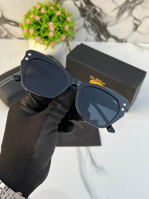 Branded The Wlson Cateye Full Black Sunglasses (With Original Kit)