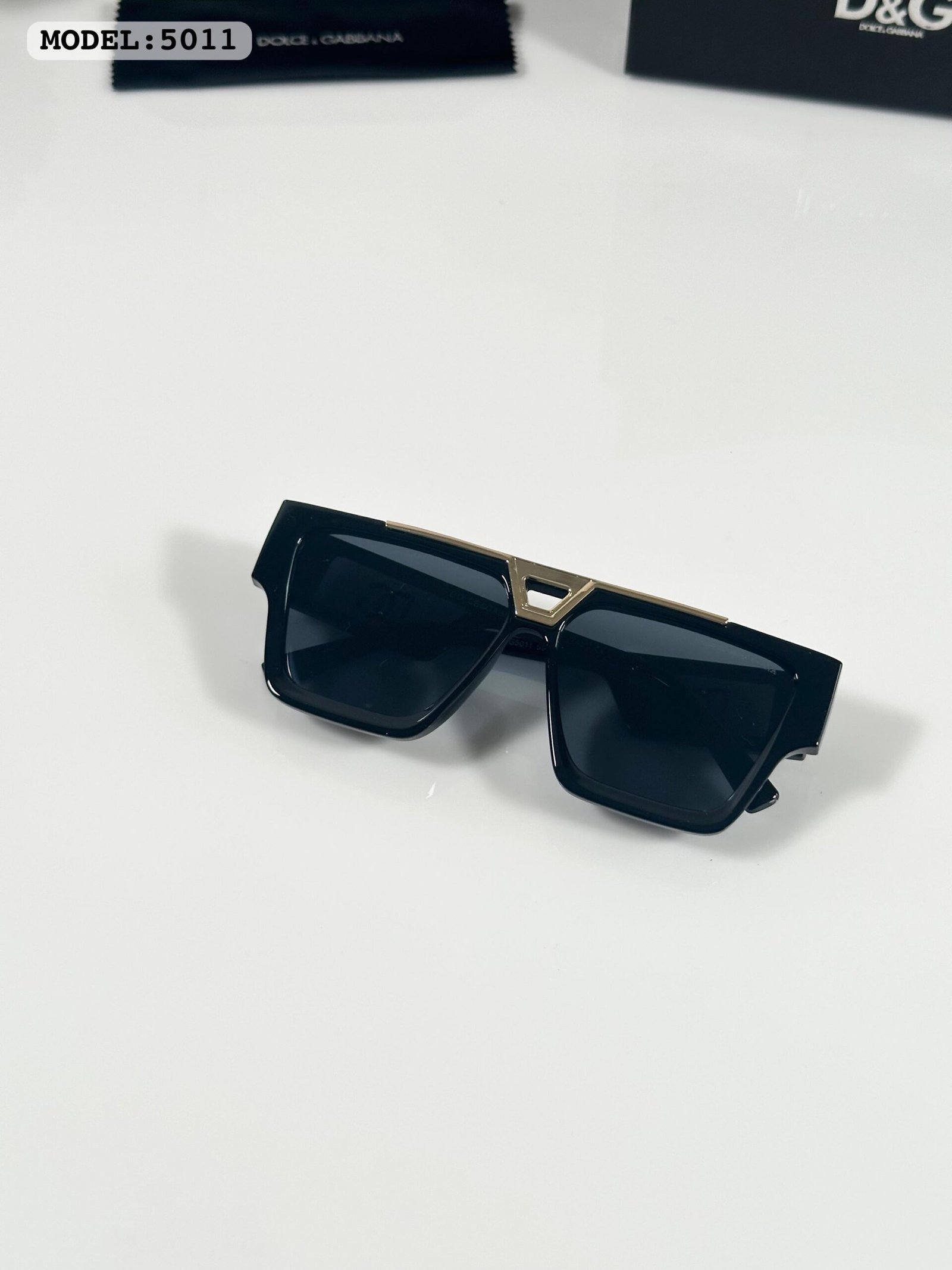 Dolce & Gabbana Gold Black - Image 3