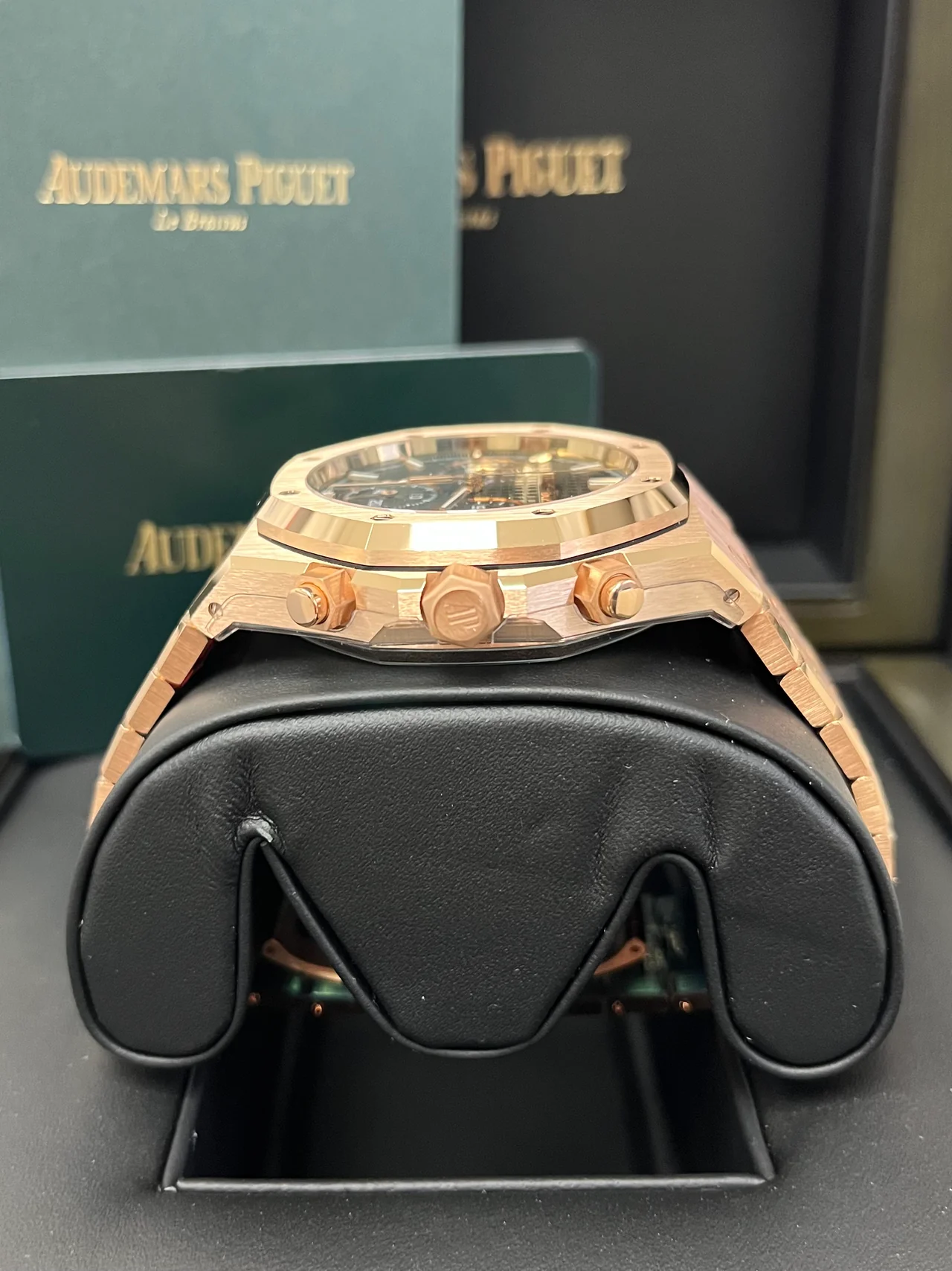 Audemars Piguet Royal Oak Chronograph - Image 7