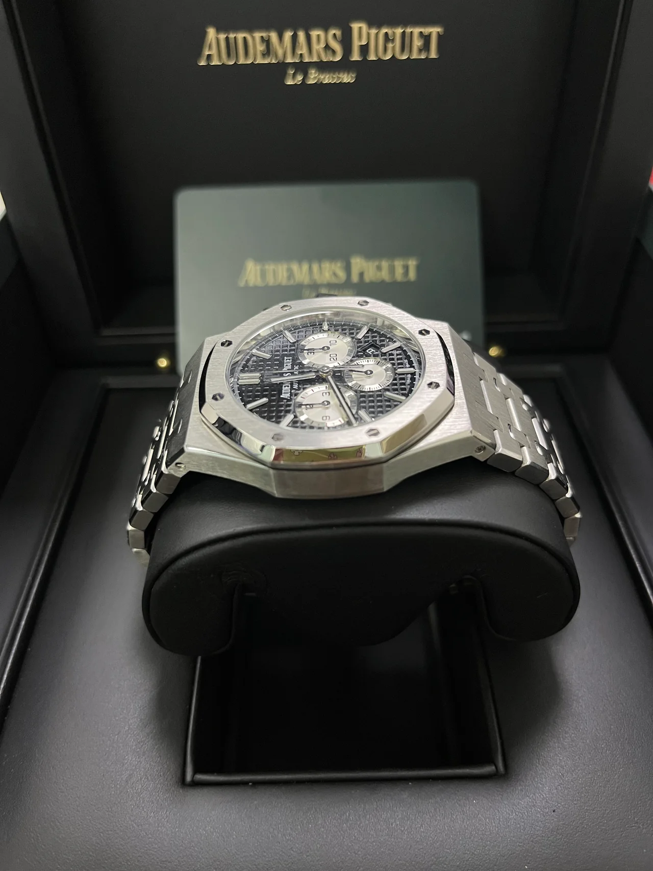 Audemars Piguet Royal Oak Chronograph - Image 4
